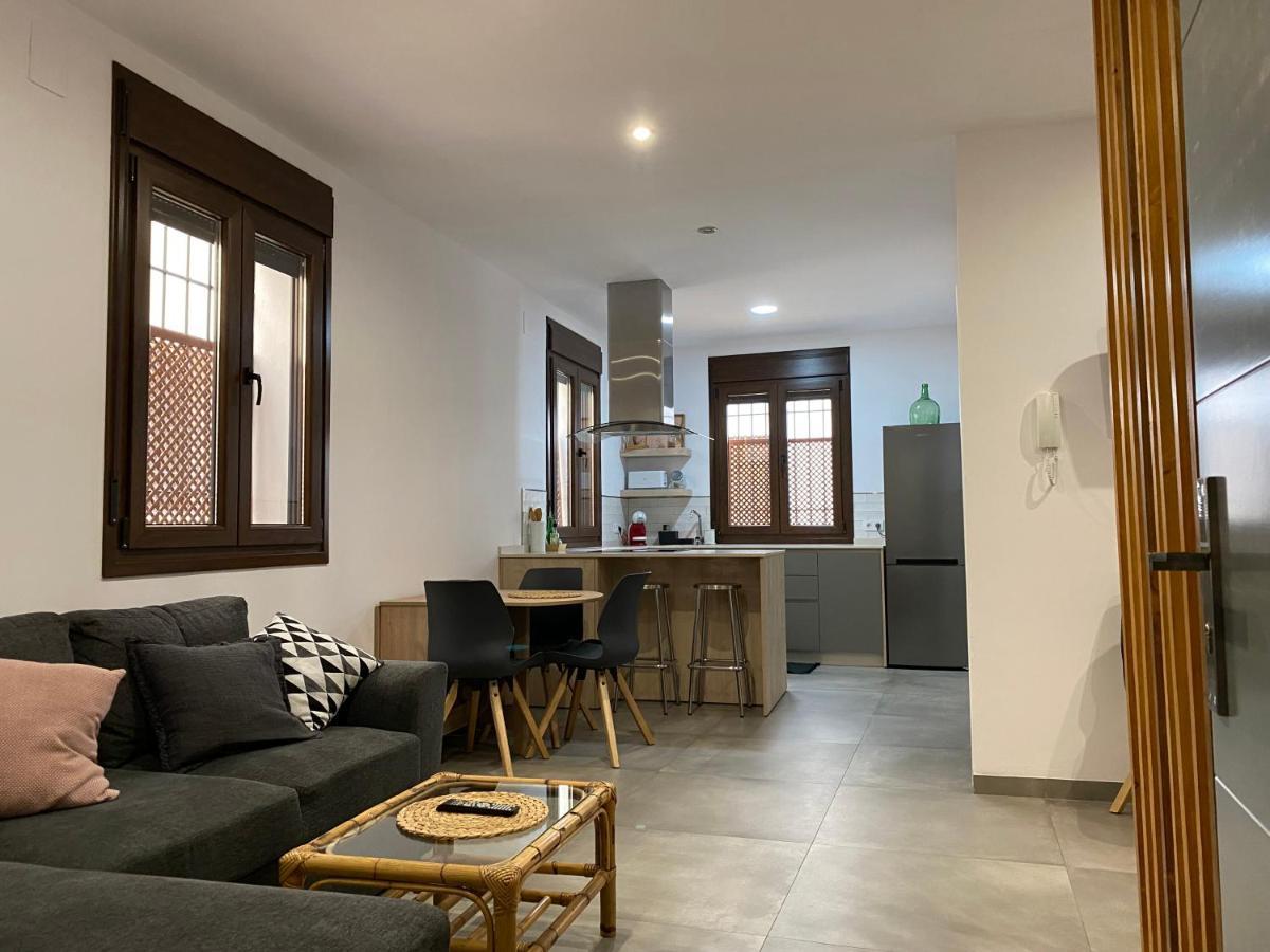 Apartamentos La Camara I Cordoba Corredera Exterior foto