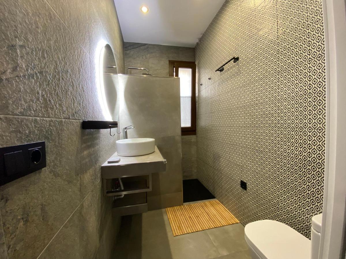 Apartamentos La Camara I Cordoba Corredera Exterior foto
