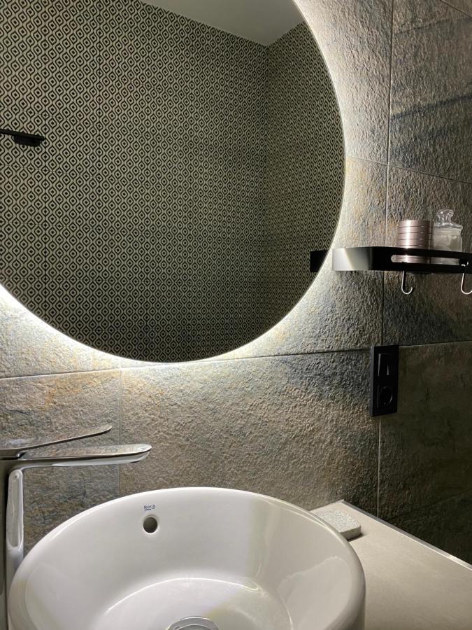 Apartamentos La Camara I Cordoba Corredera Exterior foto